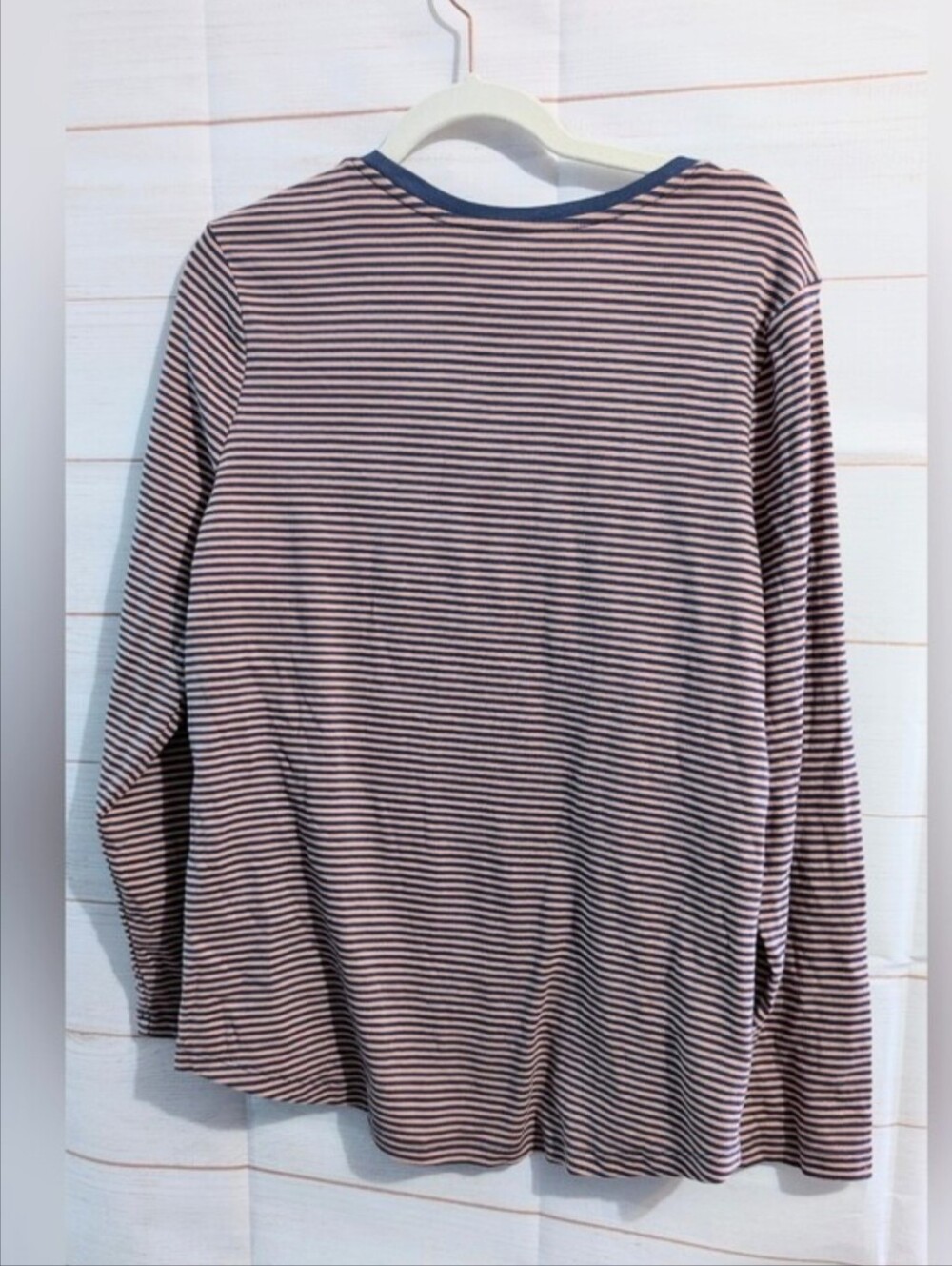 Denver Hayes Striped Henley in Apricot and Navy Size 2X - Picture 2 of 4